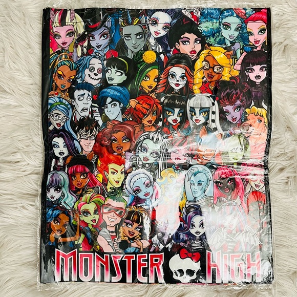 Monster High Freaky Fusion Limited Edition Reusable Tote Bag (SDCC Exclusive) - Picture 2 of 2